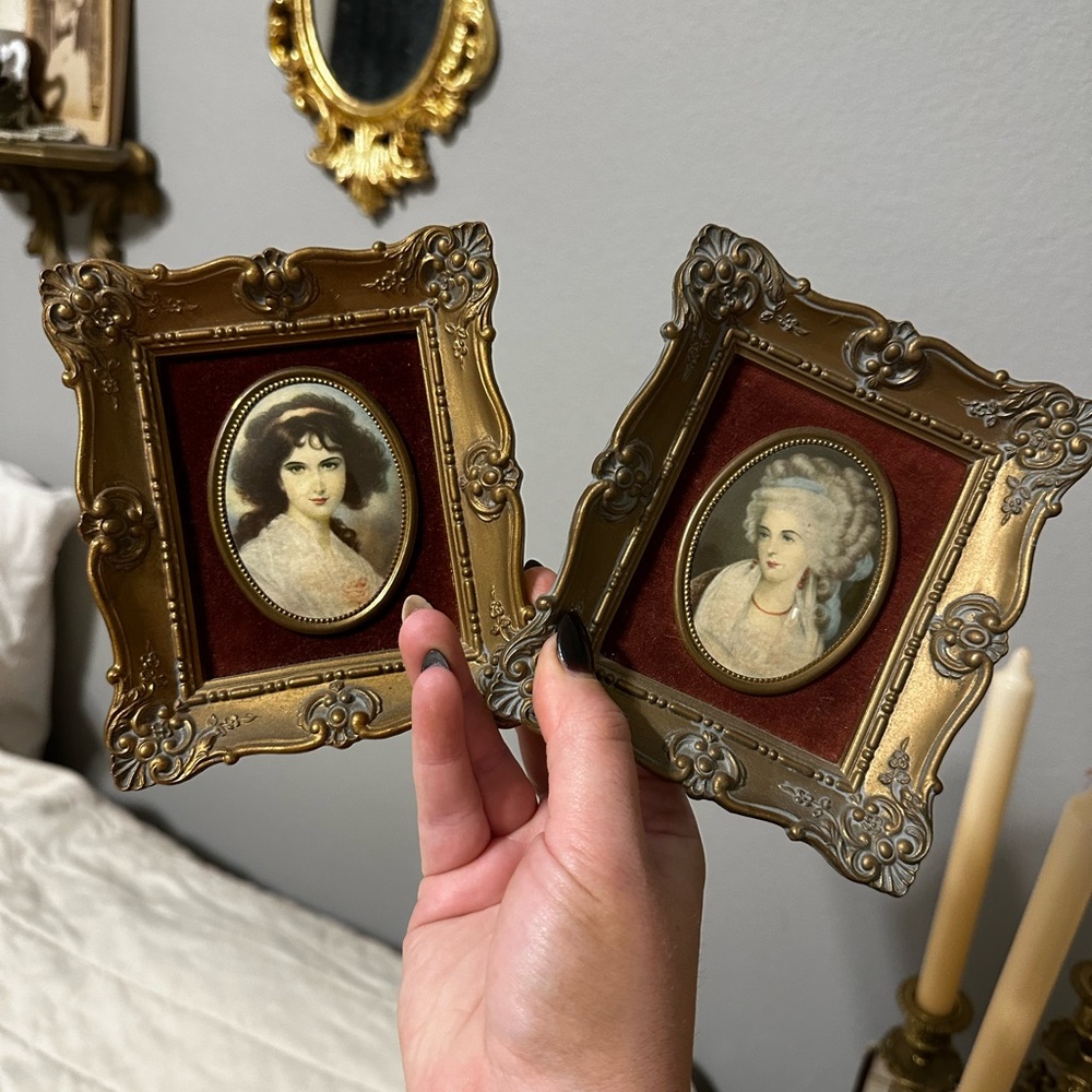 “A Cameo Creation” portraits